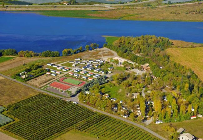 Camping du Lac dans le sud des Hautes-Alpes